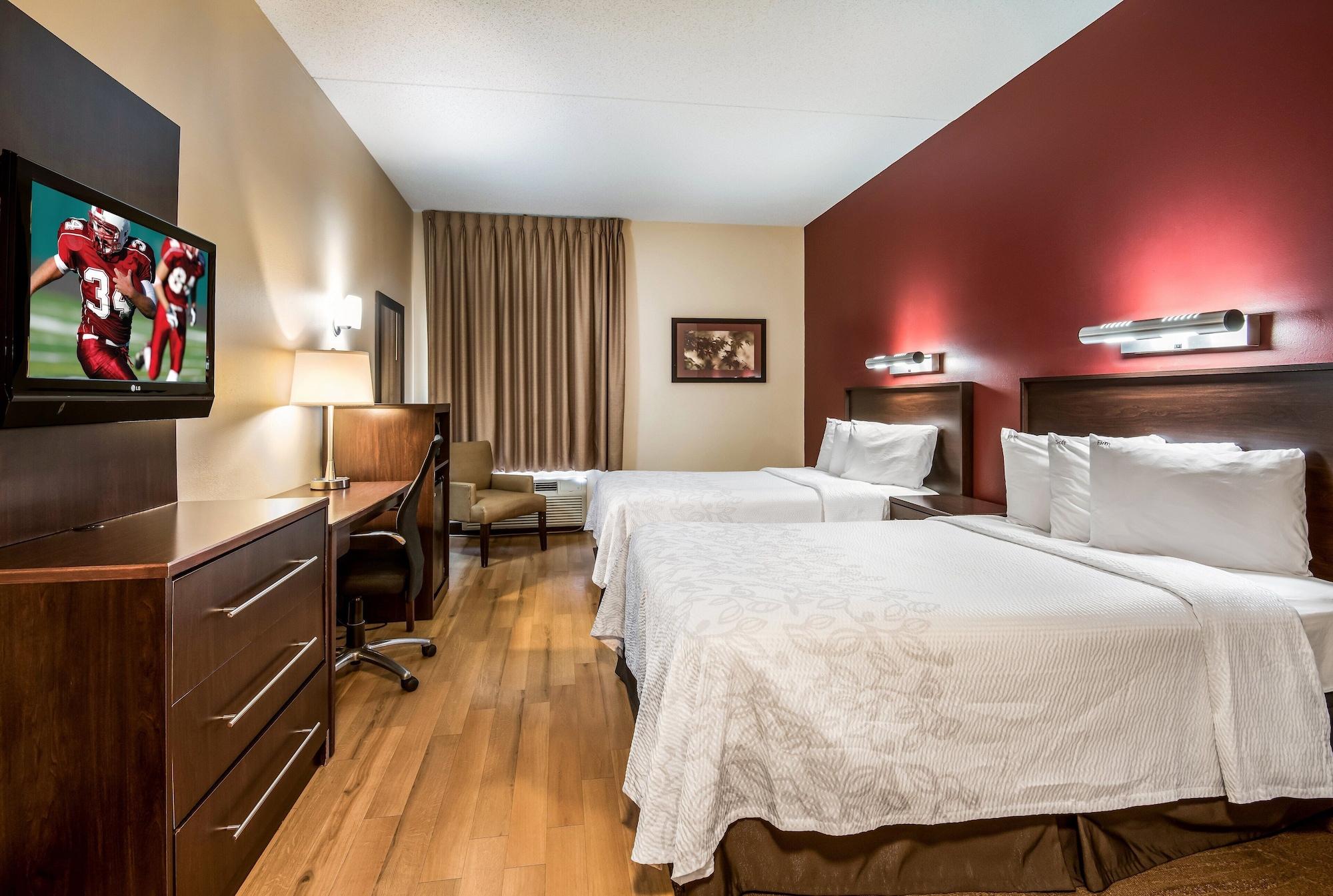 Red Roof Inn Plus+ South Deerfield - Amherst Exterior photo